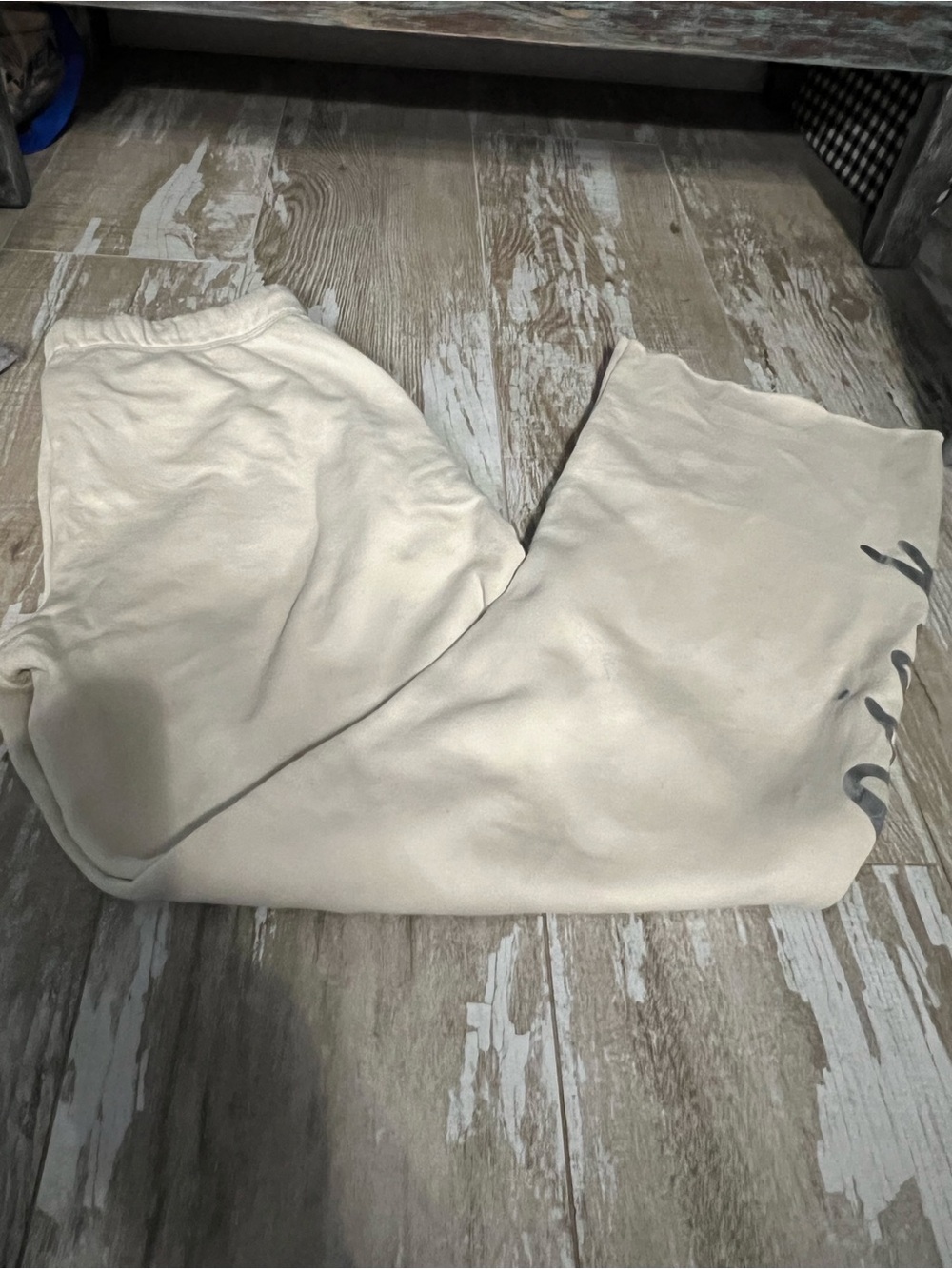 EUC!💗PINK Victoria's Secret Campus Logo FLARE SWEATPANTS!Creamy Tan/Silver Sz-M - Picture 2 of 8